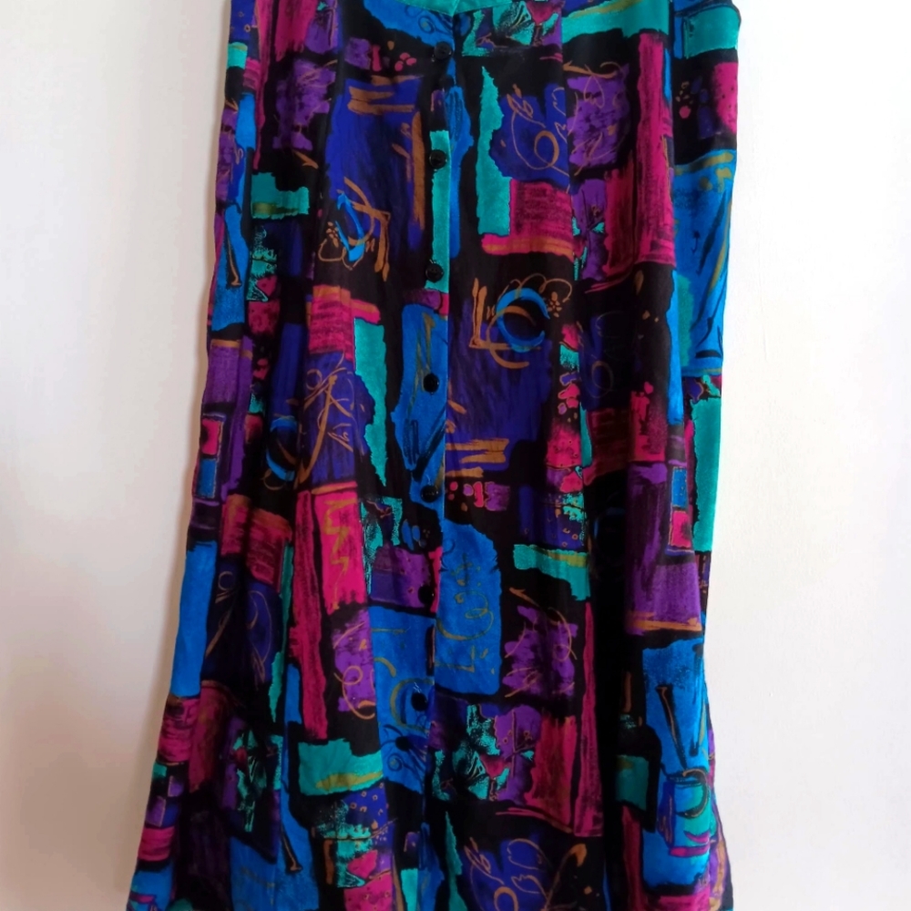 Intriguing Threads Button Skirt Medium